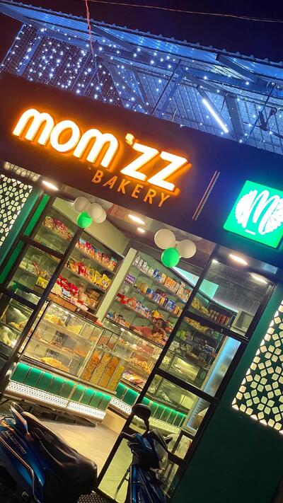 Mom’zz Bakery