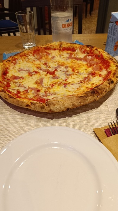 Trattoria La Piazza