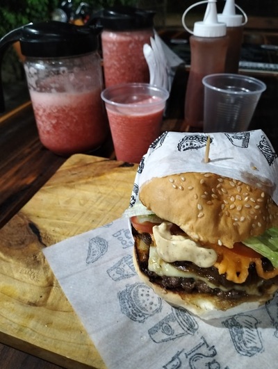 Manos Burguer Imbassai