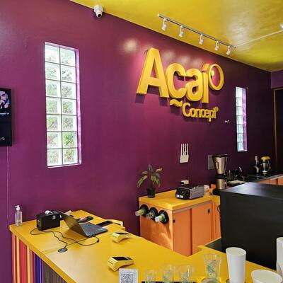 Acai Concept dois irmãos