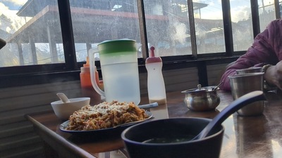 Norzin La's Chinese Corner