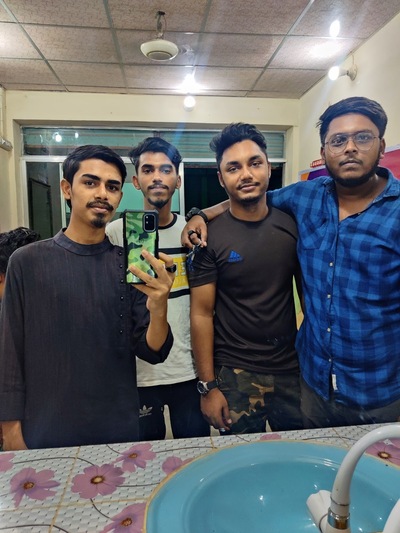 হাসেম কাকার দোকান