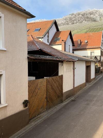 Weingut und Gaststätte Gerold Schlarb