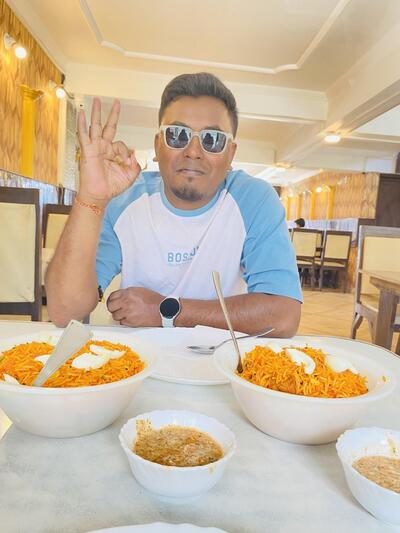 GLACIER HOTEL & RESTURANT