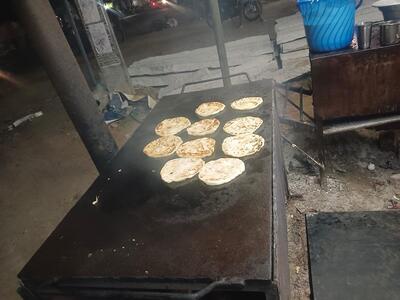 SVM hotel வீட்டு முறை உணவு