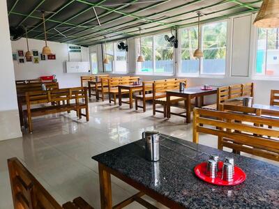 Route 60 Restaurant and Cafe