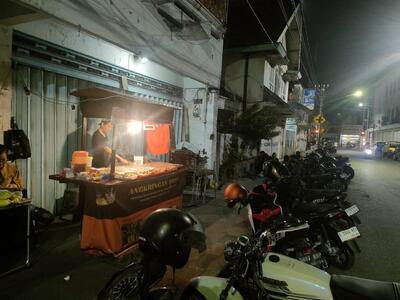 Angkringan Oren Sidoarjo