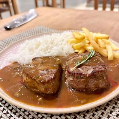 Musteak Taquaritinga