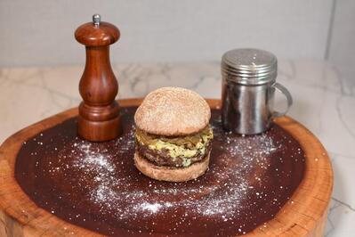 Arte em Burguer Hamburgueria Artesanal