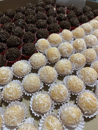 Salgados e Doces Moriá