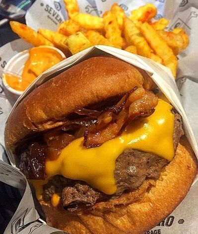 Lagartu's Burguer, Lanches e Conveniência