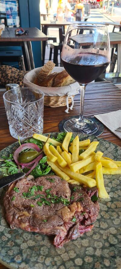 Restaurant Pub The Rooster