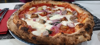 Iscla Atmosfera Mediterranea - Pizzeria e Cucina Tipica Partenopea