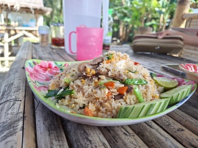 ร้านเจ๊ล้าม อาหารตามสั่ง