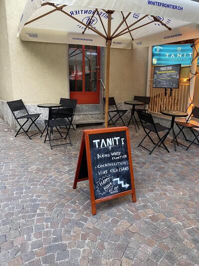 Tanit Bar