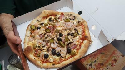 Dario's Pizza