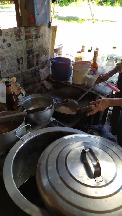 ป้าหลอด-อาหารตามสั่ง
