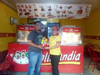 Pollolandia Santa Elena Peten 3