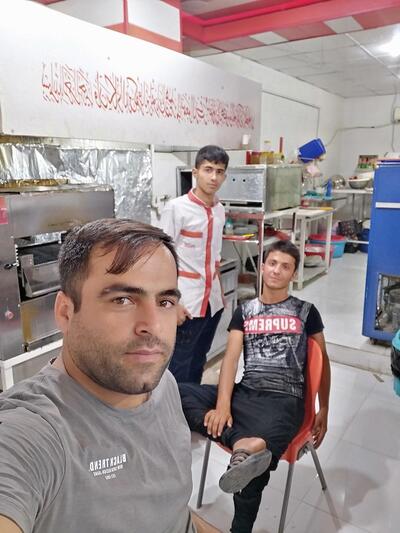 ساندویچ ابیار علی