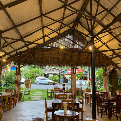 Babylon Ristorante Pizzeria (Pilot Bar)