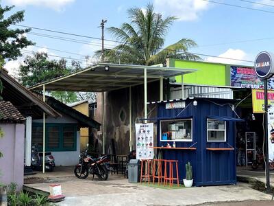 Kedai Kawan, Turen