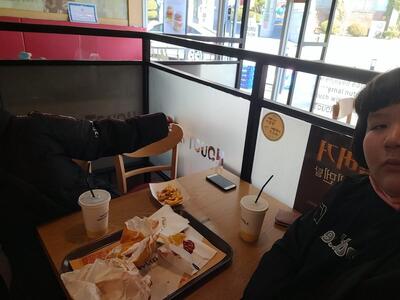 맘스터치 전남과학대점