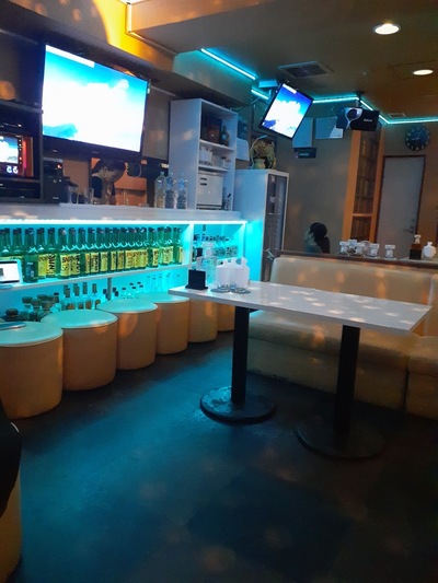 LUISA PUB