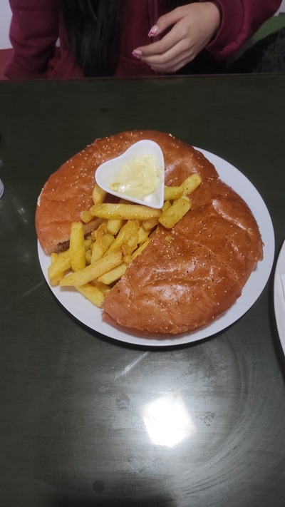 Cafe restaurant cutilcay