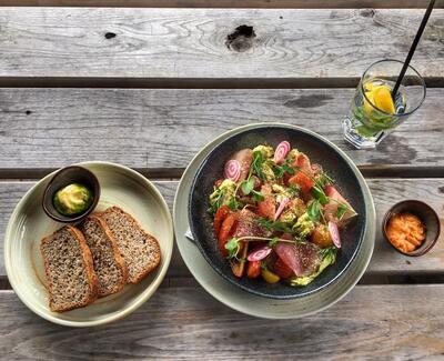 Fjøset Restaurant & Bar