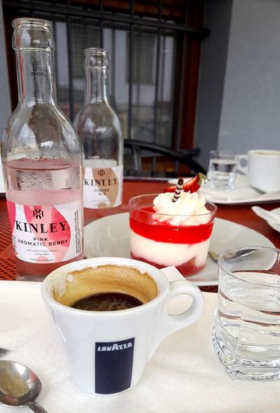Cake & Cafe Lucie