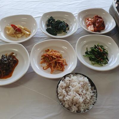 옥이네 한식전문