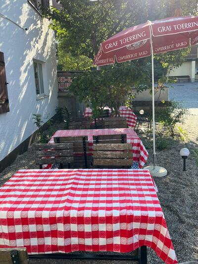 Weißwurststüberl am Franziskanerplatz