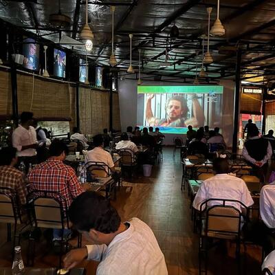 Pegs bar and restaurant