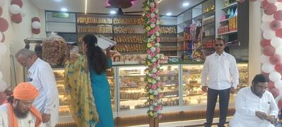 SAYANI BAKER'S AND CAKE SHOP