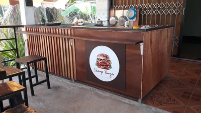 CHAMP BURGER