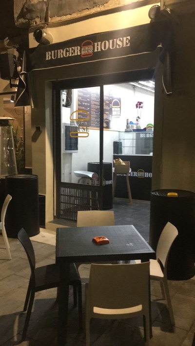 BurgerHouse