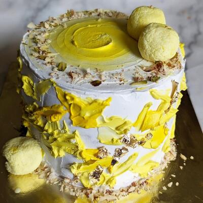 Freshome Bakery Homemade cakes