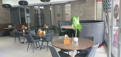 The Rise Cafe Bar & Restauarant