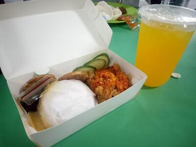 Ayam Geprek Bang Ray
