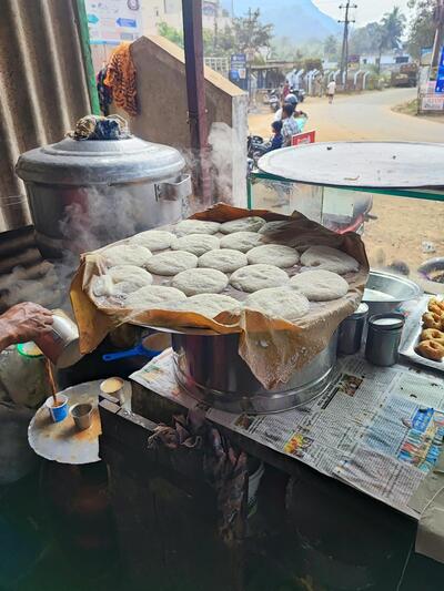 Lakshmi Tiffin Center