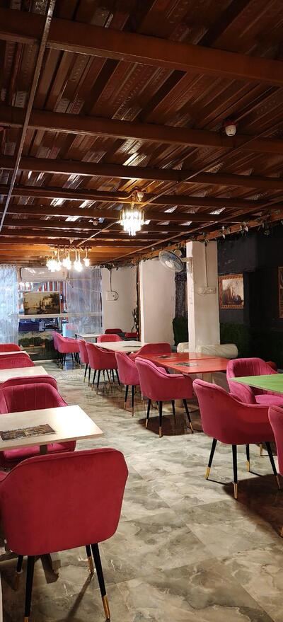 Greedy Squirrel cafetel