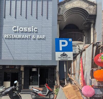 Classic Bar & Restaurant