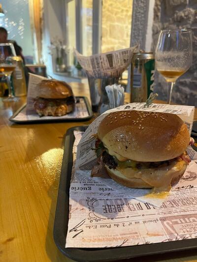 Skoby street food bar