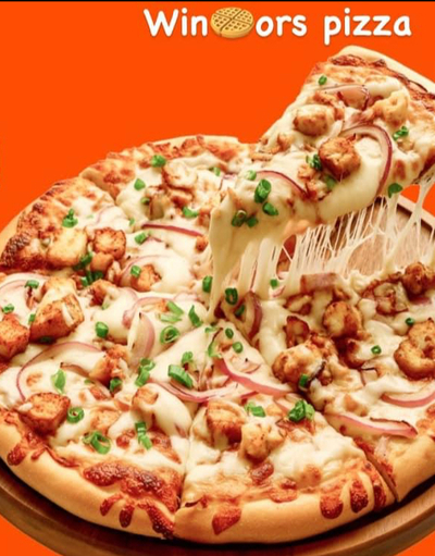 Winoors pizza
