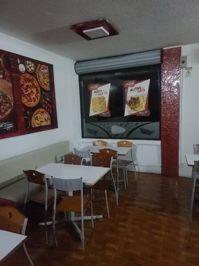 Ferchos Pizzería calle Quito
