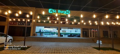 Asl Burger, Центр