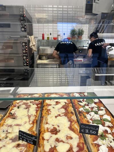 TRANCH – Pizza al Trancio & Aperitivi a Trapani