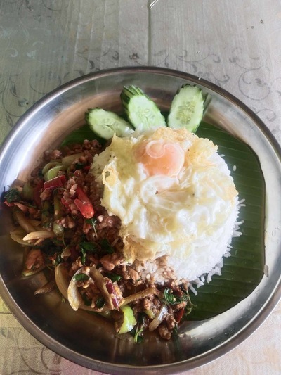 กะเพราถาด