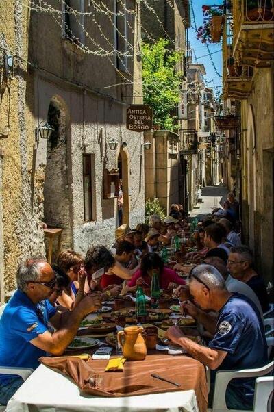 Antica Osteria Del Borgo