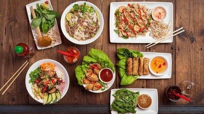 Pho Cheshire Oaks